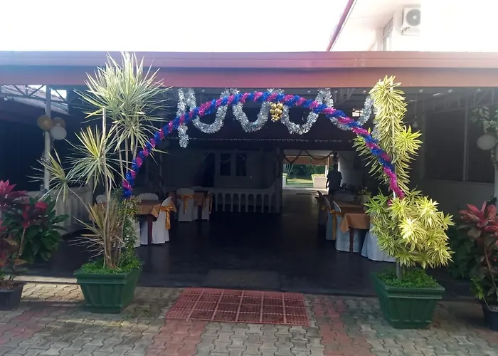 Visaka Hotel - Kataragama