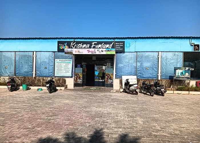 Krishna Fun Land Hotel Mathura