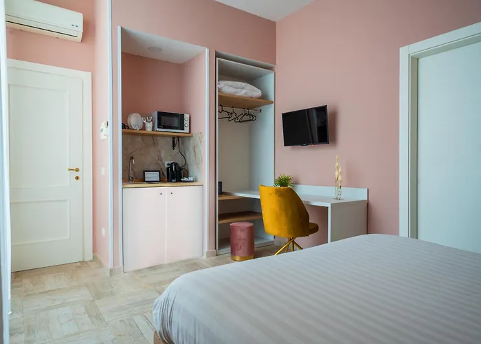 Pontenuovo Bed Naples