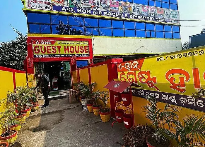 A One Guest House Talcher