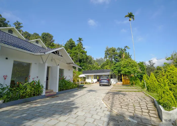 Munnar Majestic Resort With Pool