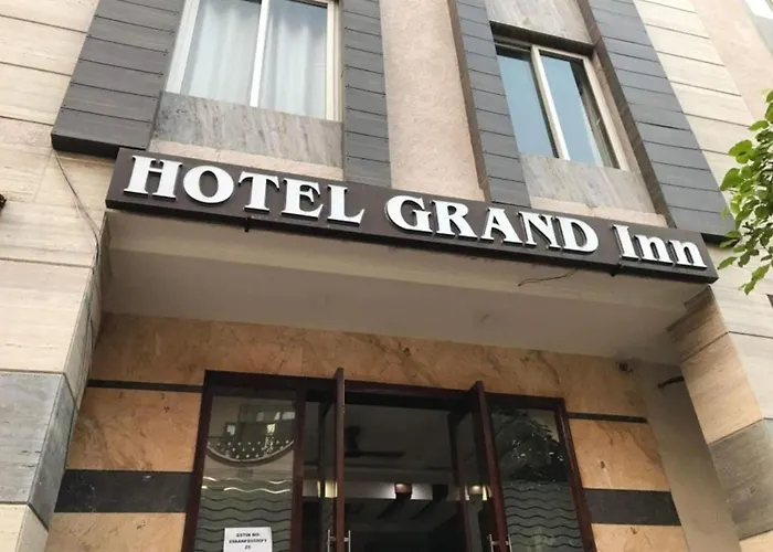 Hotel Grand In Near Vaishali Metro Station Ghaziabad