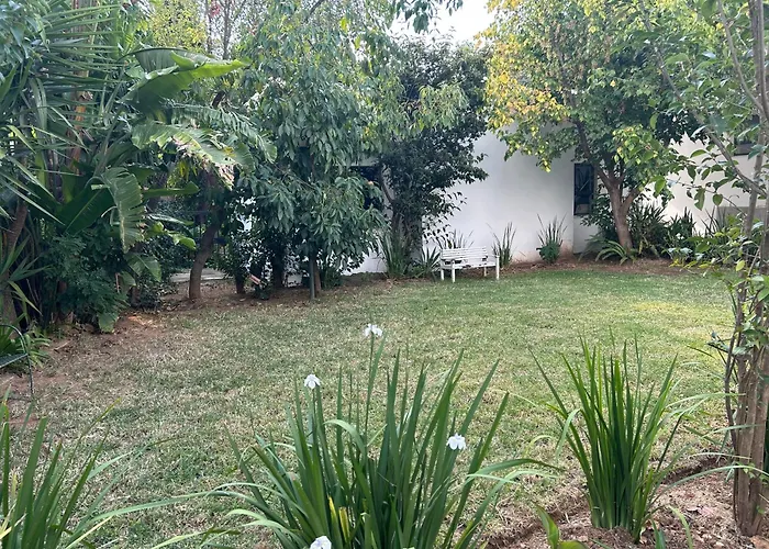 Elegant Guest House Sandton Johannesburg