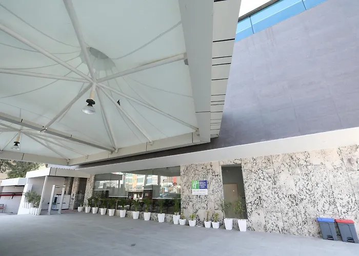 Holiday Inn Express & Suites Jaipur Gopalpura By Ihg