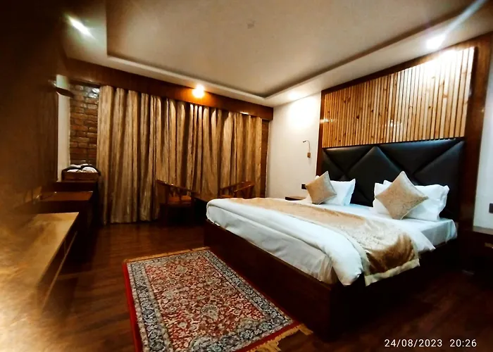 Hotel Lidder Palace Pahalgam