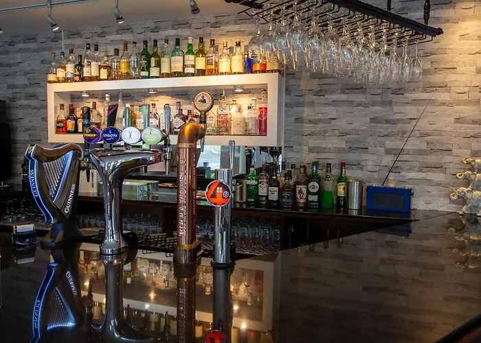 Rosslea Hall Hotel Rhu