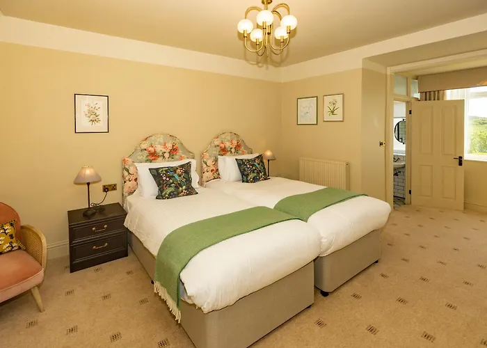 Eype'S Mouth Country Hotel Bridport