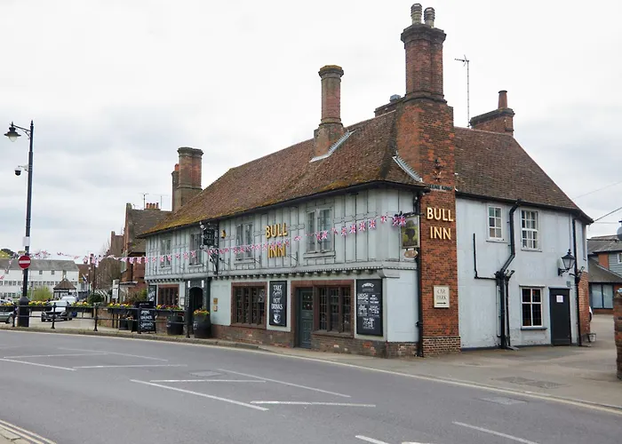 Bull Hotel By Greene King Inns Halstead 