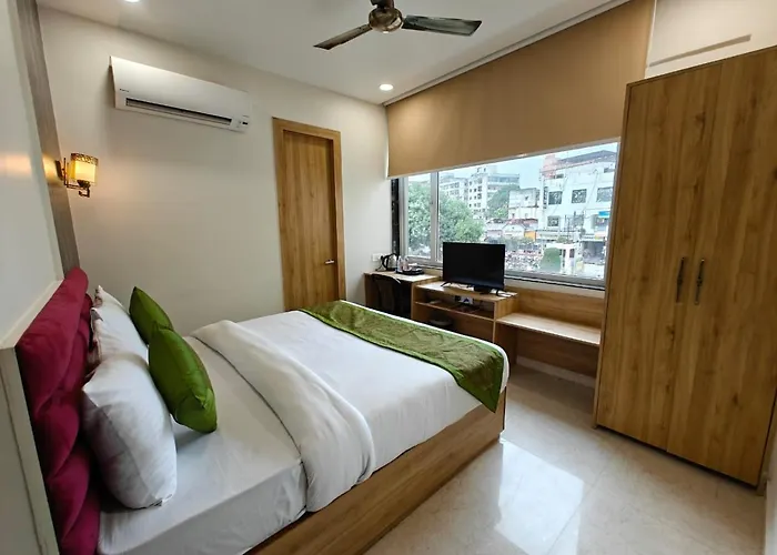 Hotel Utsav Grand Varanasi