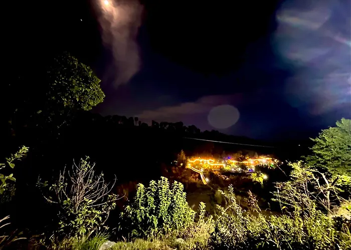 Prakriti Aalay - Riverside Mountain View Boutique Eco Resort Dharamshala