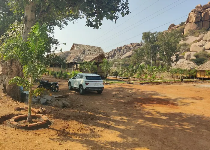 Goutham Guest House And Restaurant Hampi