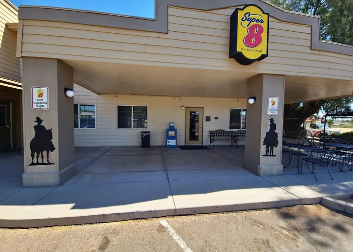 Super 8 By Wyndham Wickenburg Az Hotel