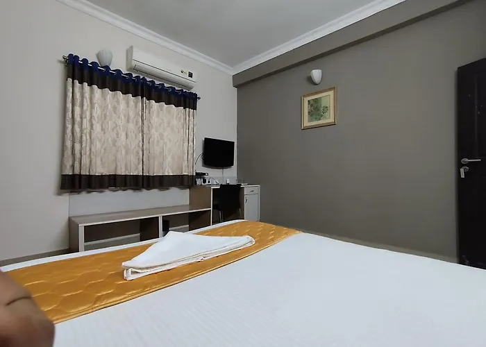 Luxor Park Service Apartment Hyderabad