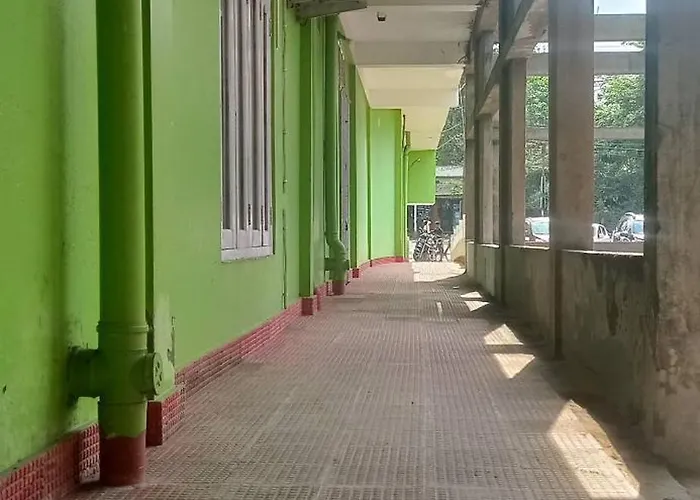 Hotel Kaziranga Holidays