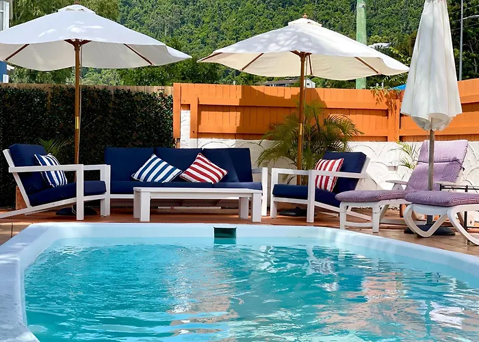 Paradise Court Holiday Units Airlie Beach