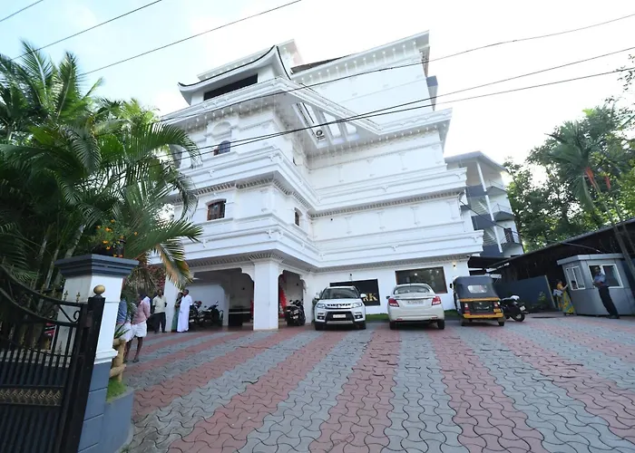 Hotel Sky Park Mattanur
