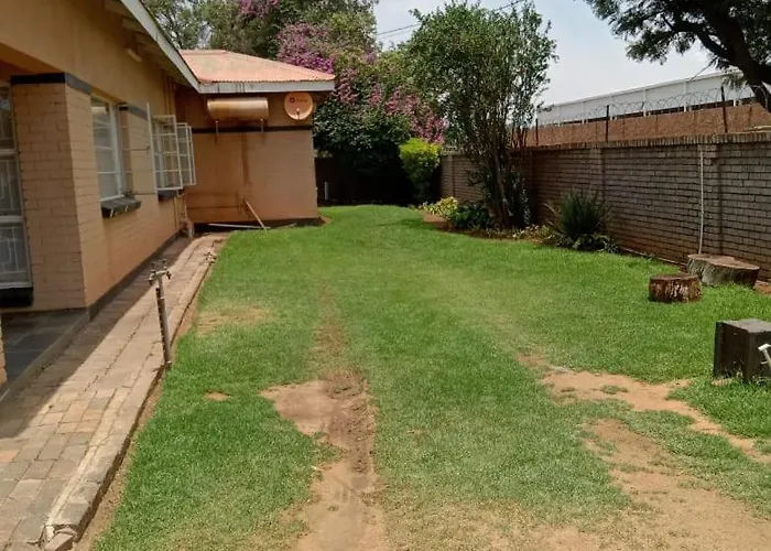Rz. Guesthouse Mafikeng