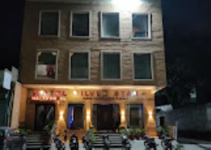 Hotel Galaxy Mathura