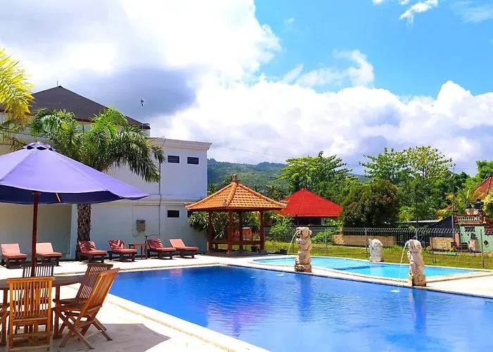 Puri Lovina Hotel