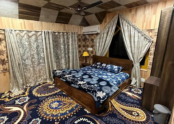 Garden Of Eden Resort Srinagar 