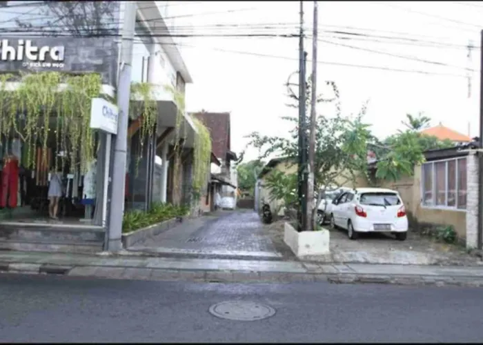 Pili Pili Homestay 6 Legian 