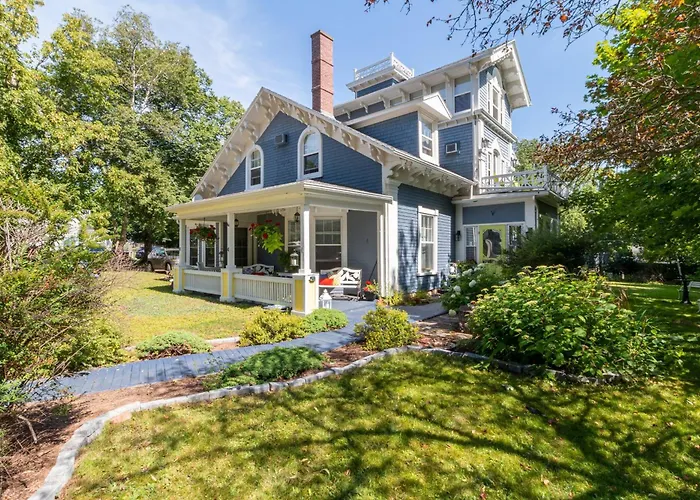 The Dawson House Bed & Breakfast Charlottetown