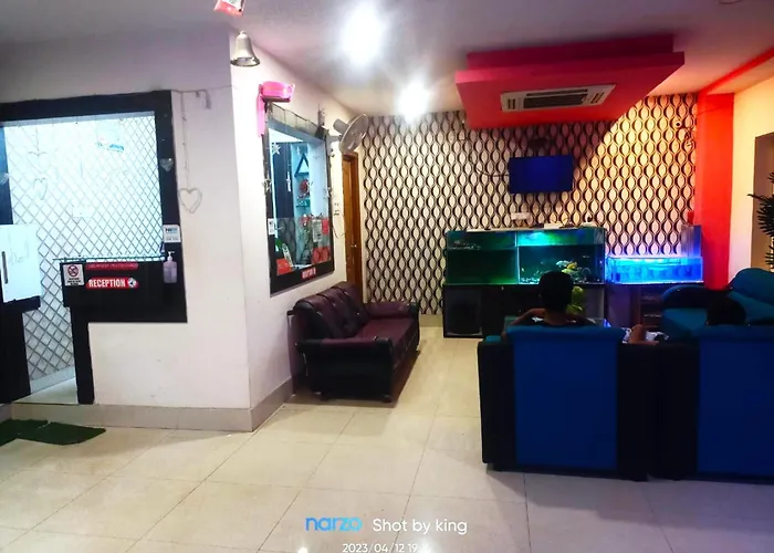 Goroomgo Blue Bell Bhubaneswar - Well Decorated Room -Wifi And Parking Facilities Available