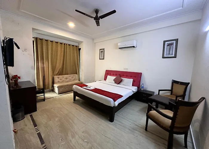 Nityaz Residency Hotel Noida