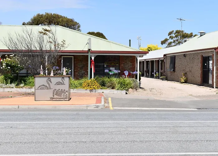 Lake Albert Motel Meningie