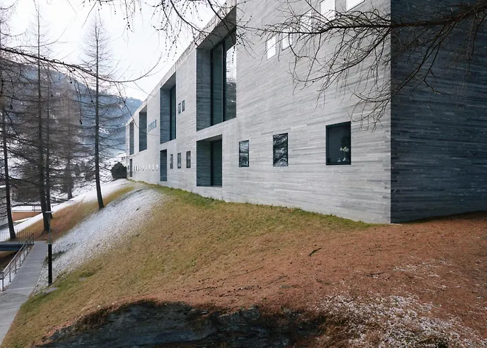 Hotel 7132 House Of Architects Vals