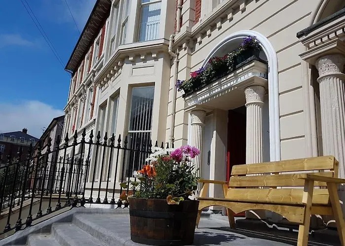 22 The Square Hotel Londonderry