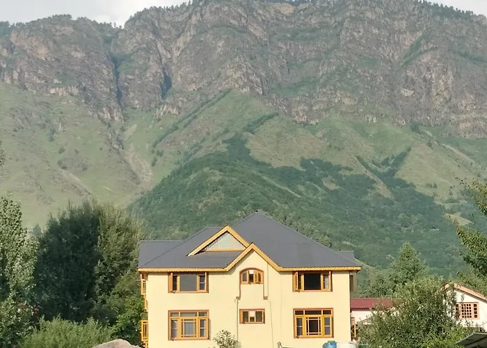 Garden Of Eden Resort Srinagar 