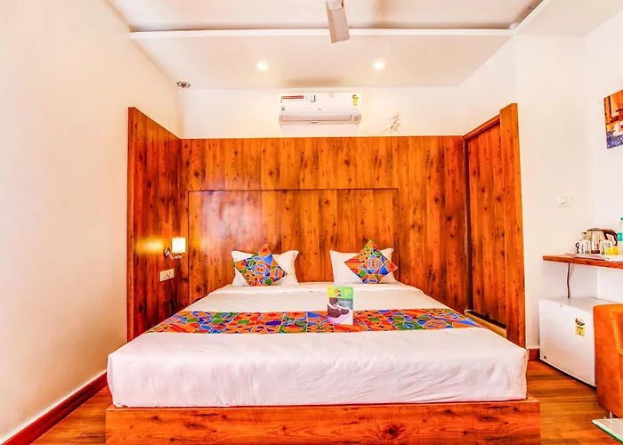 Fabhotel Vista Suites - Frazer Town Bangalore