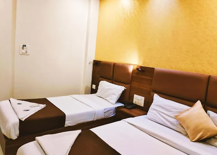 Hotel Avion Palace Mumbai