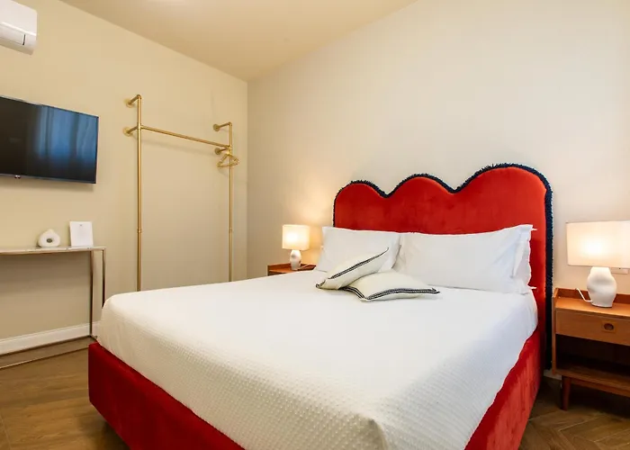 Daplace - Corso Sempione Suites Milan