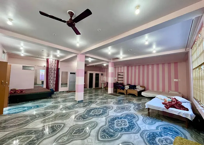 Trilok Residency - Dashashwamedh Varanasi