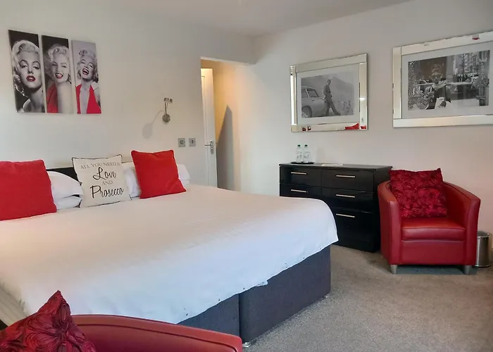 Tudor Lodge Bed & Breakfast Manorbier