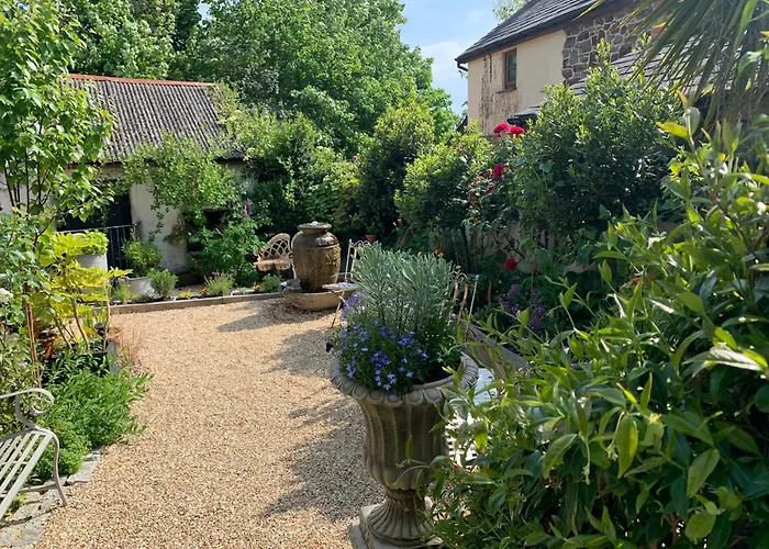 Molesworth Accommodation, Pyworthy, Devon Holsworthy