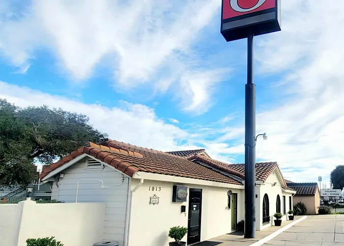Motel 8 Soledad