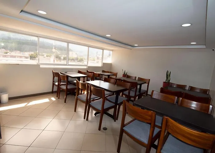 Hotel Plaza Victoria Ibarra