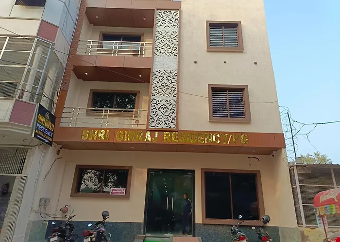 Shri Girraj Residency Hotel Mathura
