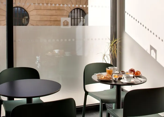 Teneo Apparthotel Bordeaux Maritime - Cite Du Vin
