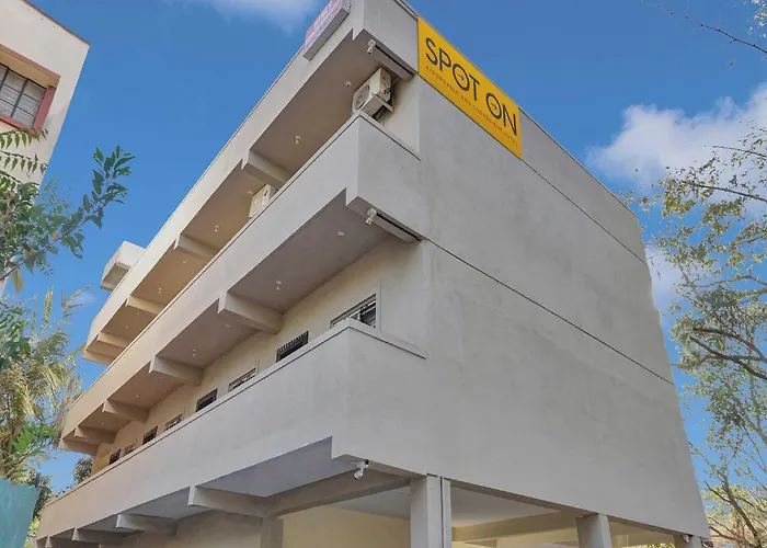 Oyo Myra Serviced Apartments Lohogaon