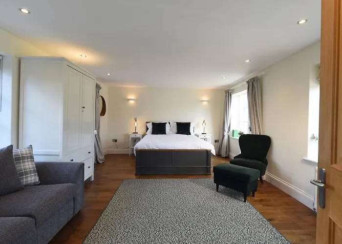 Hilltop Country House Macclesfield