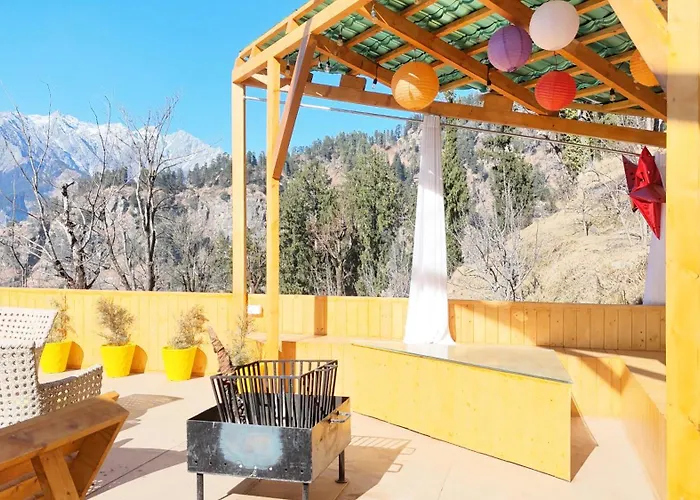 Infinity Sky Glamps Hotel Manali 