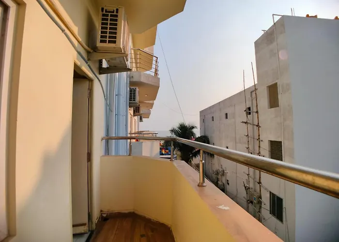 Hindusthan Inn - On Beach Mandarmani