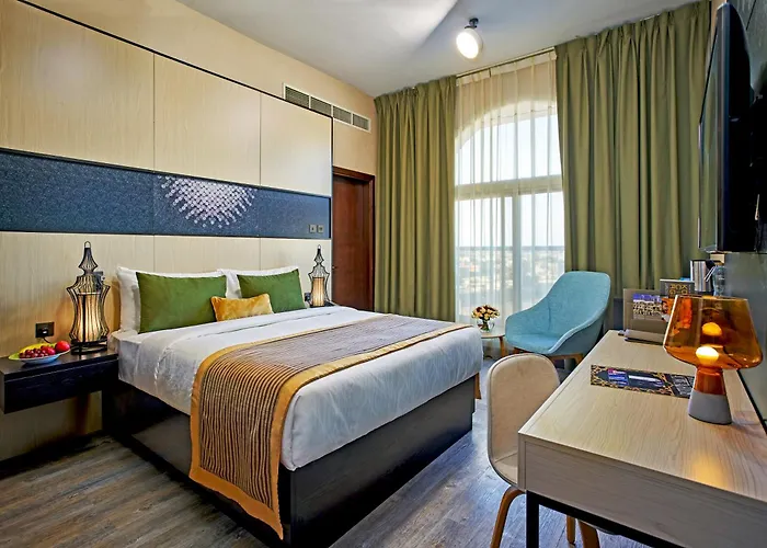 Time Express Hotel Al Khan Sharjah
