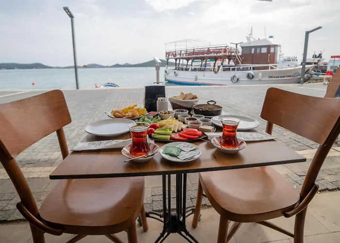Mai Otel Cunda Ayvalı