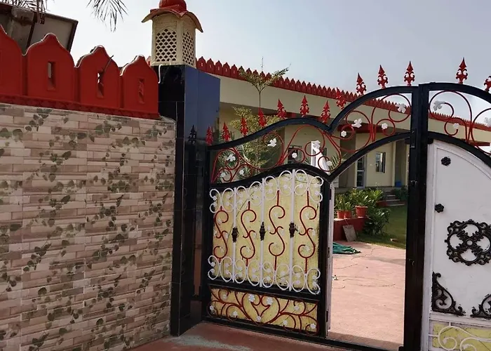 Hotel Yuvraj Nature And Restaurant Pushkar