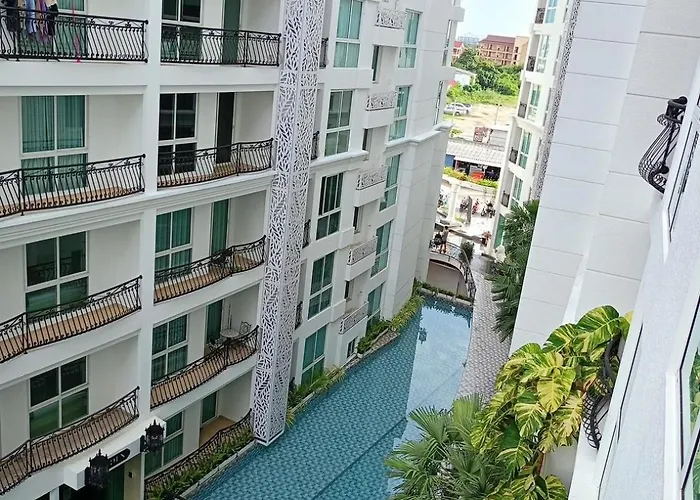 City Garden Olympus Condominium By Nook Pattaya
